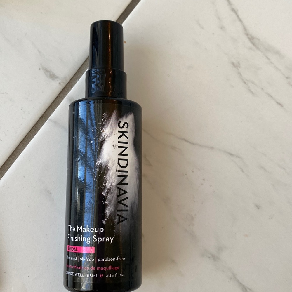 Skindinavia- the makeup finishing spray -bridal